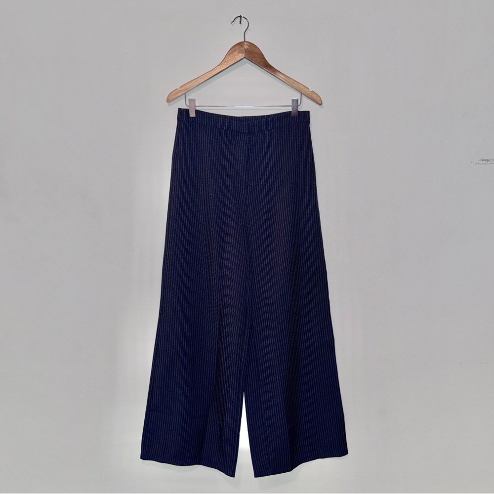 Women’s Forever 21 US M Navy Blue Stripped Wide-Leg Dress Pants